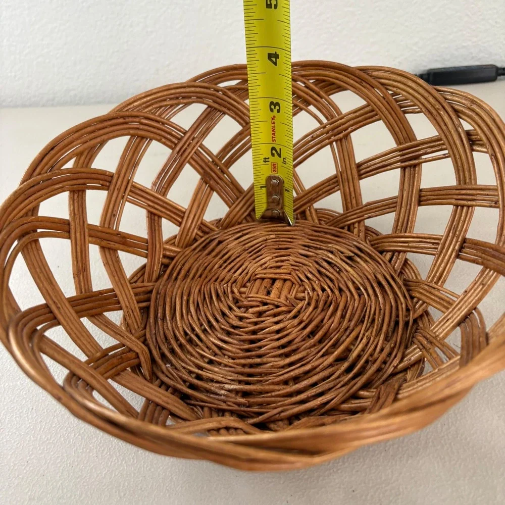 VTG Woven Wicker Lattice Basket Round Brown Open Weave Decorative Bowl 9 Inch